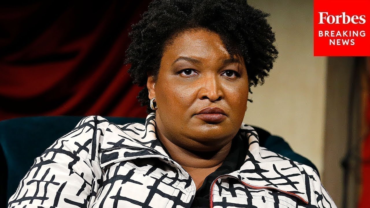 Stacey Abrams Speaks Out After Maskless Photo Op Earns Her Severe Condemnation