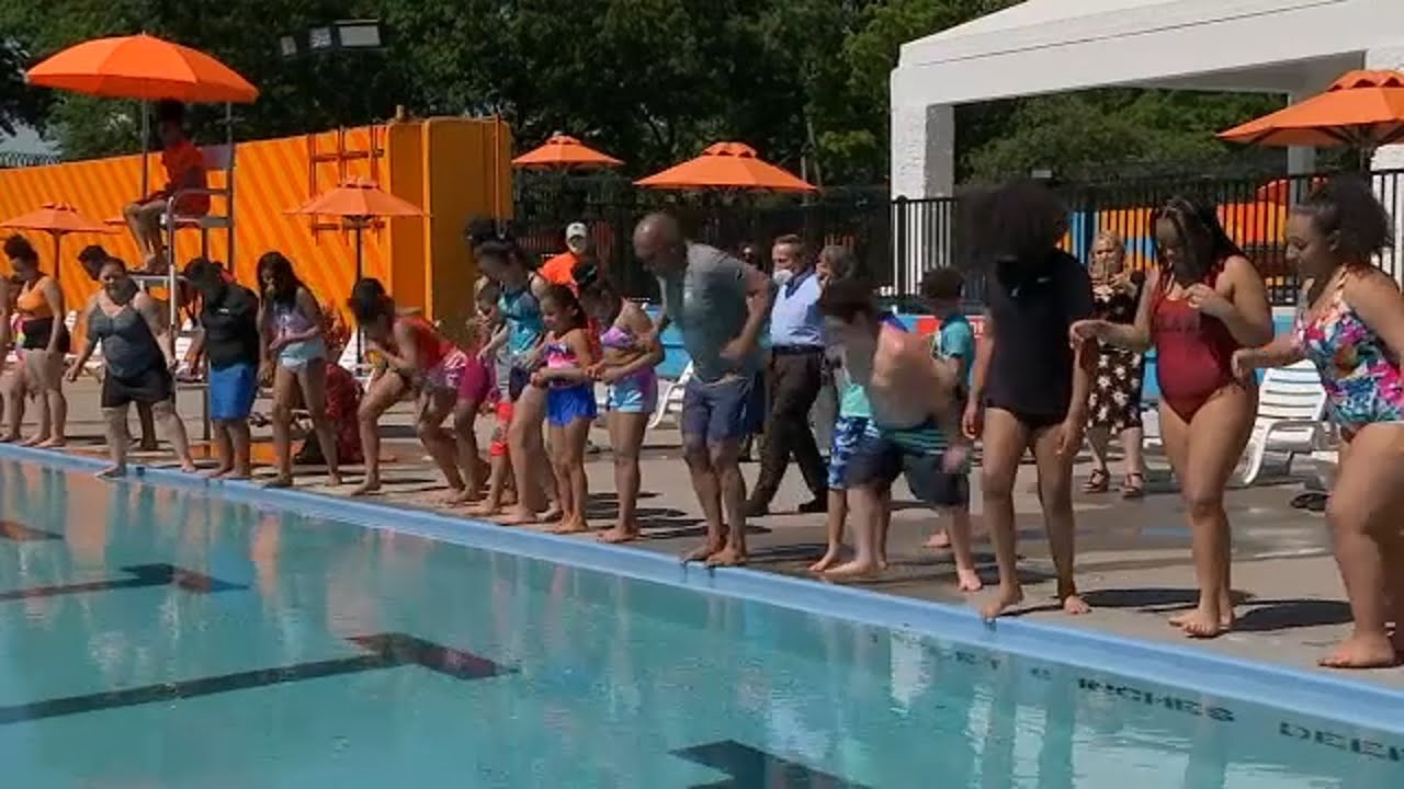 NYC opens public pools, cuts swim programs due to lifeguard shortage